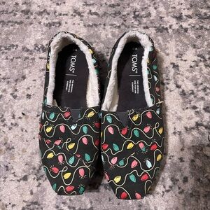 Glow in the dark Toms